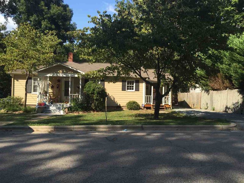407 Dennis Ave, Raleigh, NC 27604