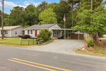 407 Fremont St, Kenly, NC 27542