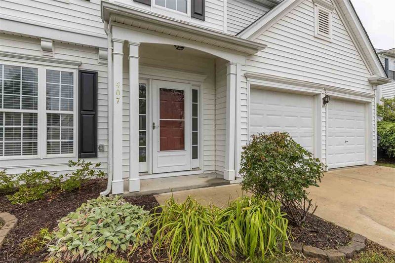 407 Grassy Point Rd, Apex, NC 27502
