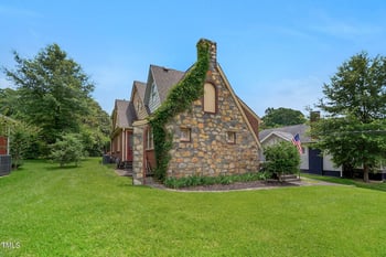 407 Hillcrest Ave, Burlington, NC 27215