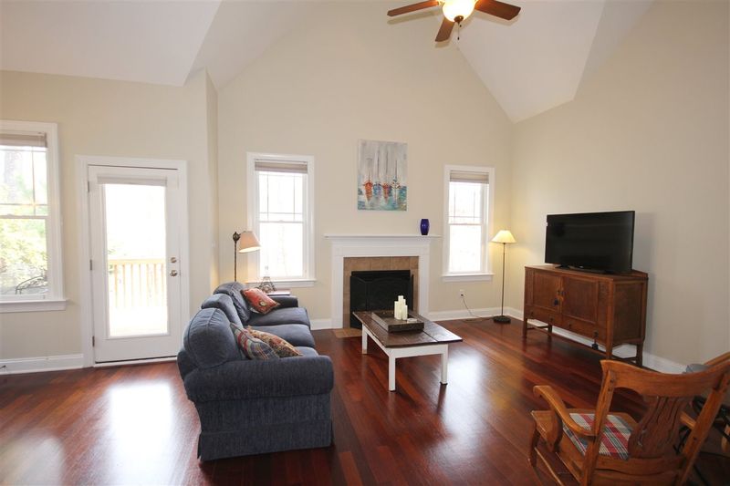 407 Homegate Cir, Apex, NC 27502