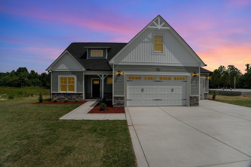 407 Jackson Pond Dr, Smithfield, NC 27577