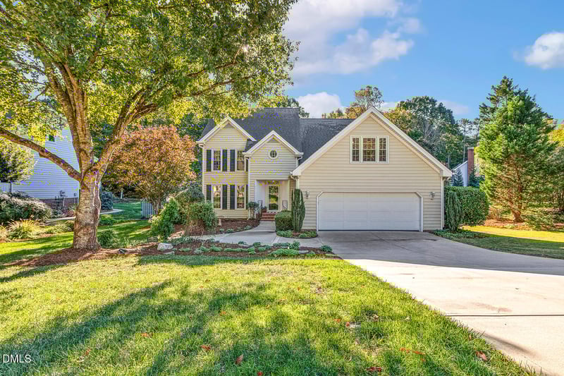 407 Kettlebridge Dr, Cary, NC 27511
