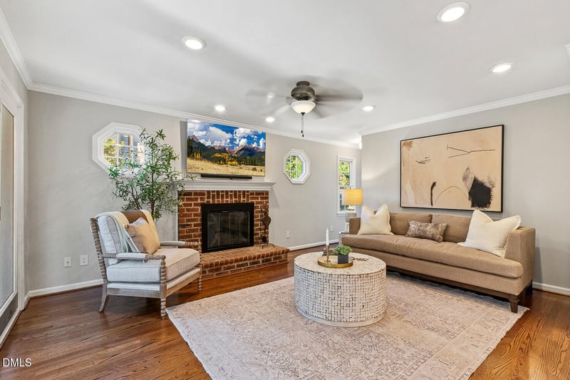 407 Kettlebridge Dr, Cary, NC 27511