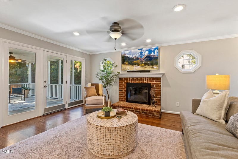 407 Kettlebridge Dr, Cary, NC 27511