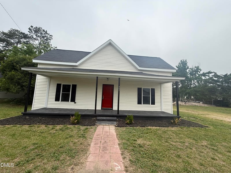 407 King Ave, Dunn, NC 28334