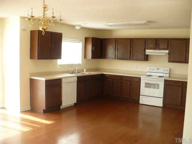 407 Magna Dr, Durham, NC 27703
