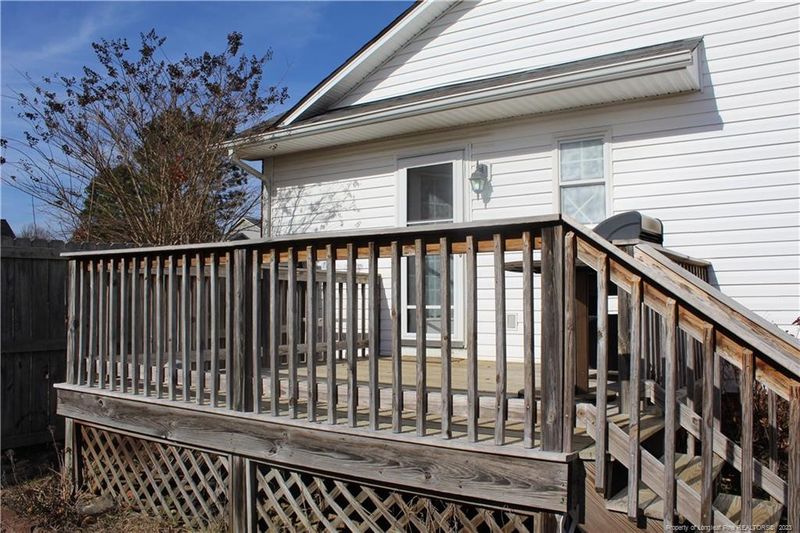 407 Northview Dr, Sanford, NC 27332