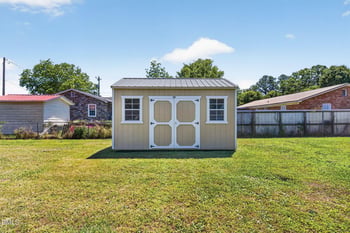 407 Pearsall St, Dunn, NC 28334