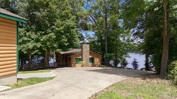 407 Sagamore Dr, Louisburg, NC 27549
