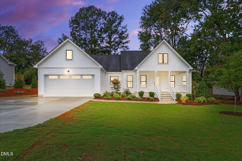 407 W Second St, Clayton, NC 27520