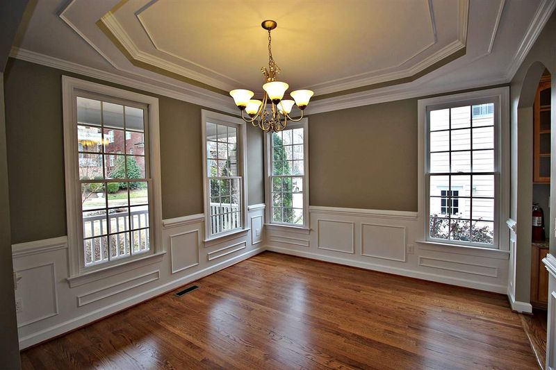 407 Village Loop Dr, Apex, NC 27502