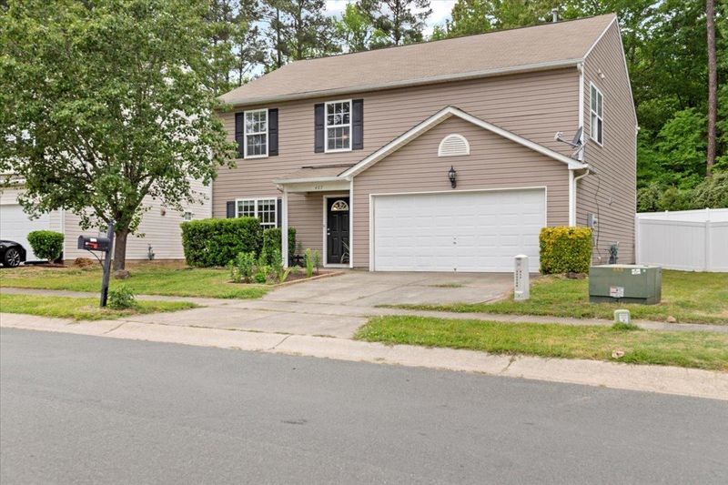 407 Weeping Willow Dr, Durham, NC 27704