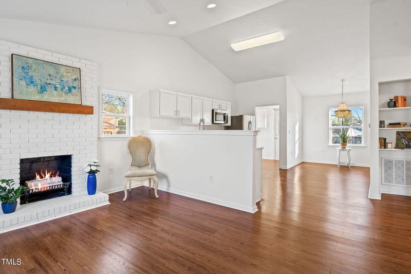 407 Westgate Dr, Burlington, NC 27244