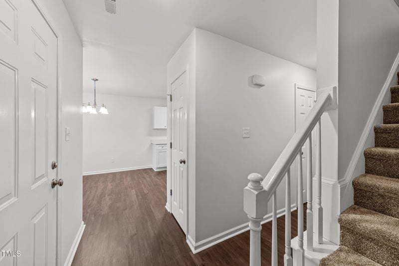 407 Whitehall Ct, Clayton, NC 27520