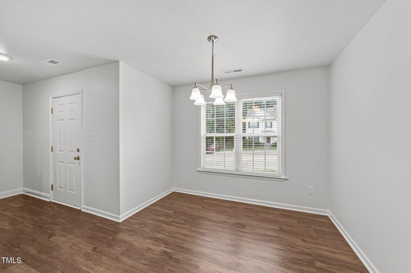407 Whitehall Ct, Clayton, NC 27520