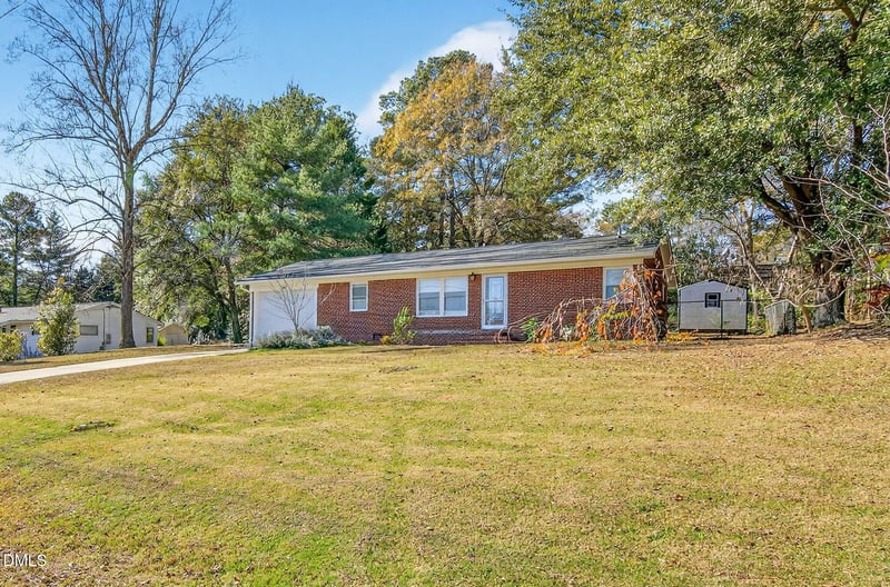 407 Willow St, Angier, NC 27501