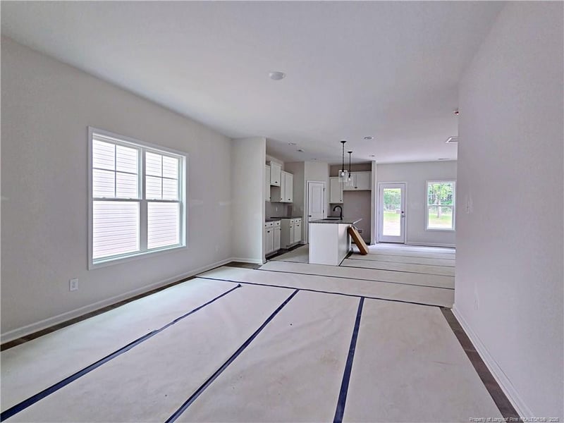 407 Windemere Dr, Fayetteville, NC 28314