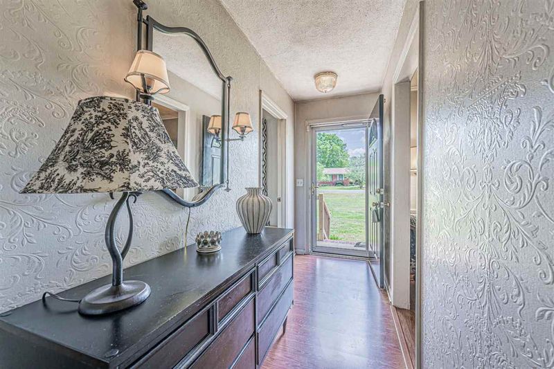 407 Worth Hinton Rd, Zebulon, NC 27597