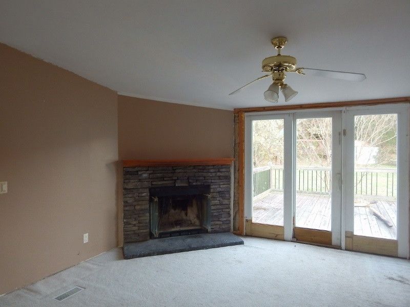 4070 Rocky Ridge Rd, Franklinton, NC 27525