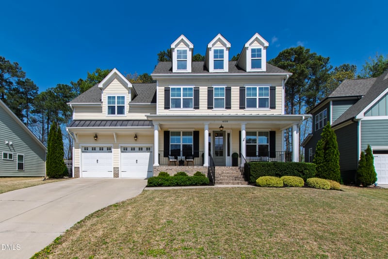 408 Barrington Hall Dr, Rolesville, NC 27571