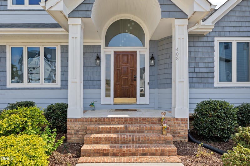 408 Burnbank Dr, Cary, NC 27519