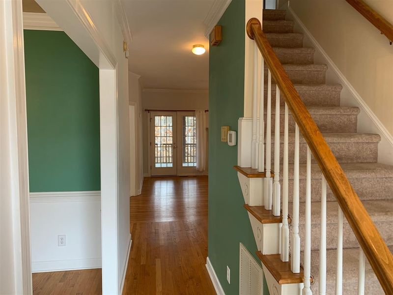 408 Cary Pines Dr, Cary, NC 27513