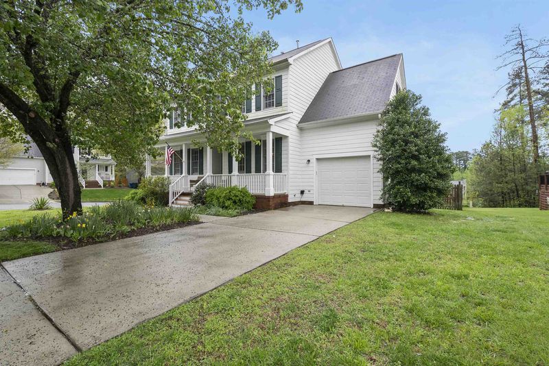 408 Chancellors Ridge Dr, Durham, NC 27713