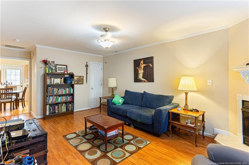 408 Cityview Ln, Fayetteville, NC 28301