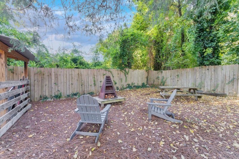 408 Columbia Dr, Raleigh, NC 27604