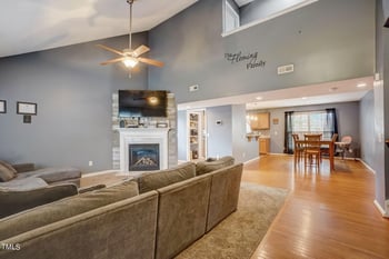 408 Crusaders Dr, Sanford, NC 27330