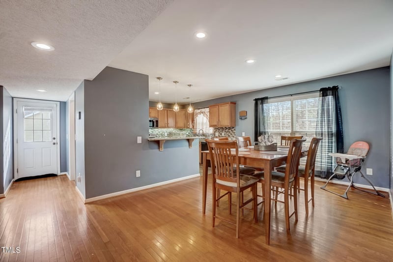 408 Crusaders Dr, Sanford, NC 27330