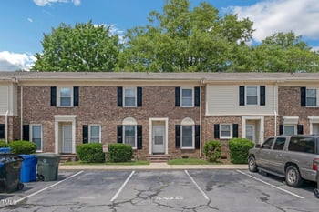 408 Cumbrian Ct, Fayetteville, NC 28314