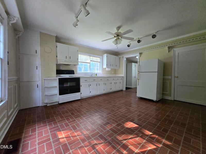 408 Durham Ave, Creedmoor, NC 27522