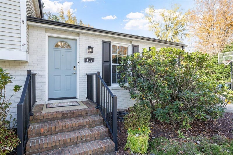 408 Electra Dr, Cary, NC 27513