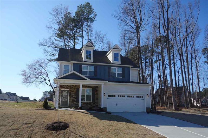 408 Forest Glenn Dr, Youngsville, NC 27596