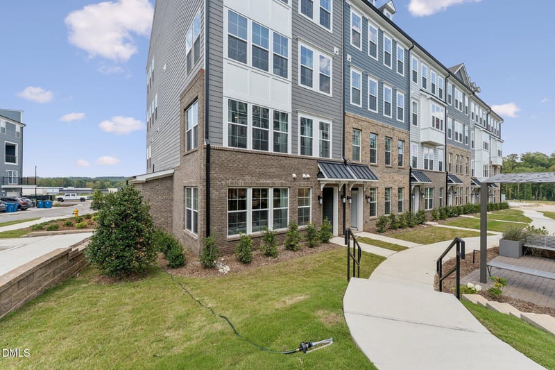 408 Gaston Park Ln #100, Wake Forest, NC 27587