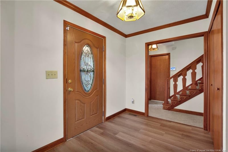 408 Gleneagles Ct, Fayetteville, NC 28311