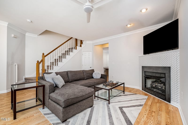 408 Heritage Village Ln, Apex, NC 27502
