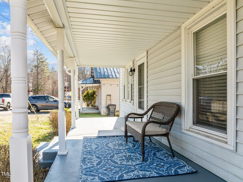 408 W Hill Ave S, Hillsborough, NC 27278