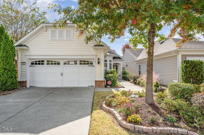 408 Horatio Ct, Cary, NC 27519