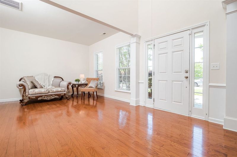 408 Howard Grove Pw, Cary, NC 27519