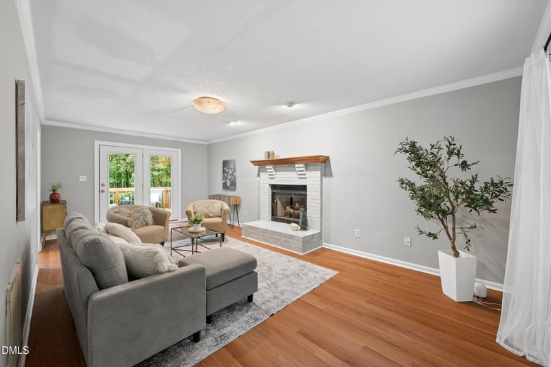 408 Lafayette Dr, Hillsborough, NC 27278