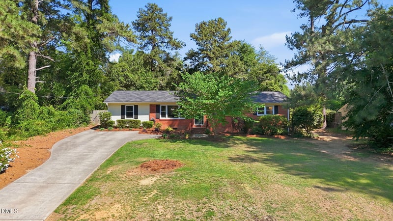 408 Lakeside Dr, Garner, NC 27529