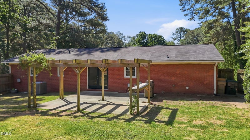 408 Lakeside Dr, Garner, NC 27529