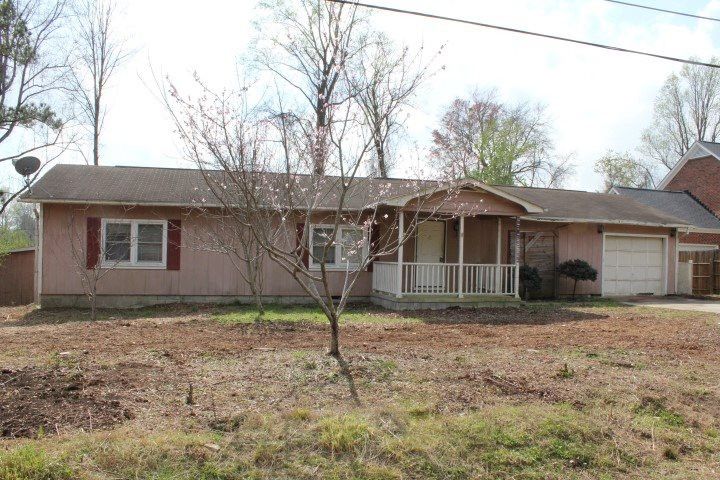 408 Langdon Rd, Angier, NC 27501