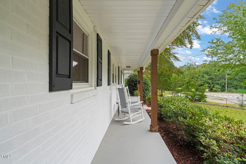 408 Locke Ln, Raleigh, NC 27610