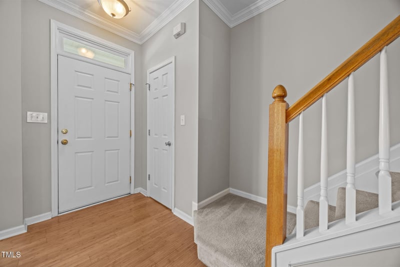 408 Oak Pine Dr, Apex, NC 27502