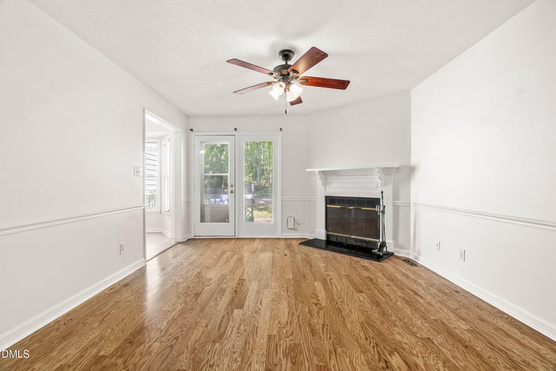 408 Oak Run Dr, Raleigh, NC 27606