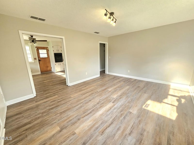 408 Oak St, Smithfield, NC 27577